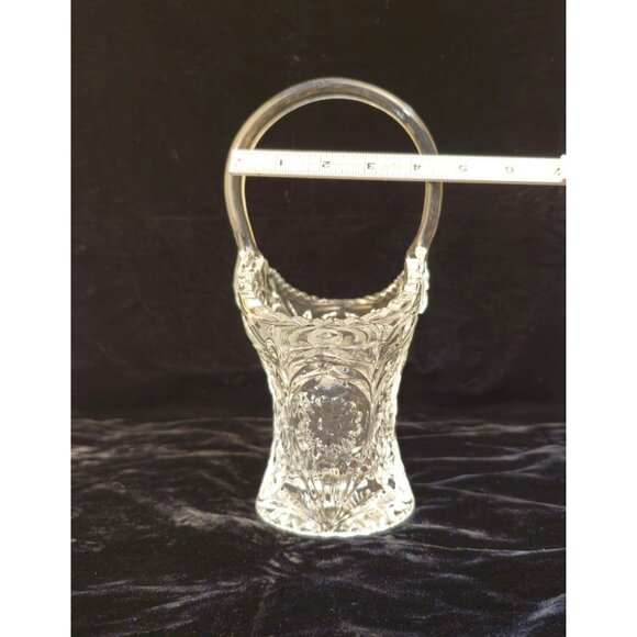 Vintage Princess House Crystal Diamond Cut Glass Basket with a Handle - Picture 12 of 14